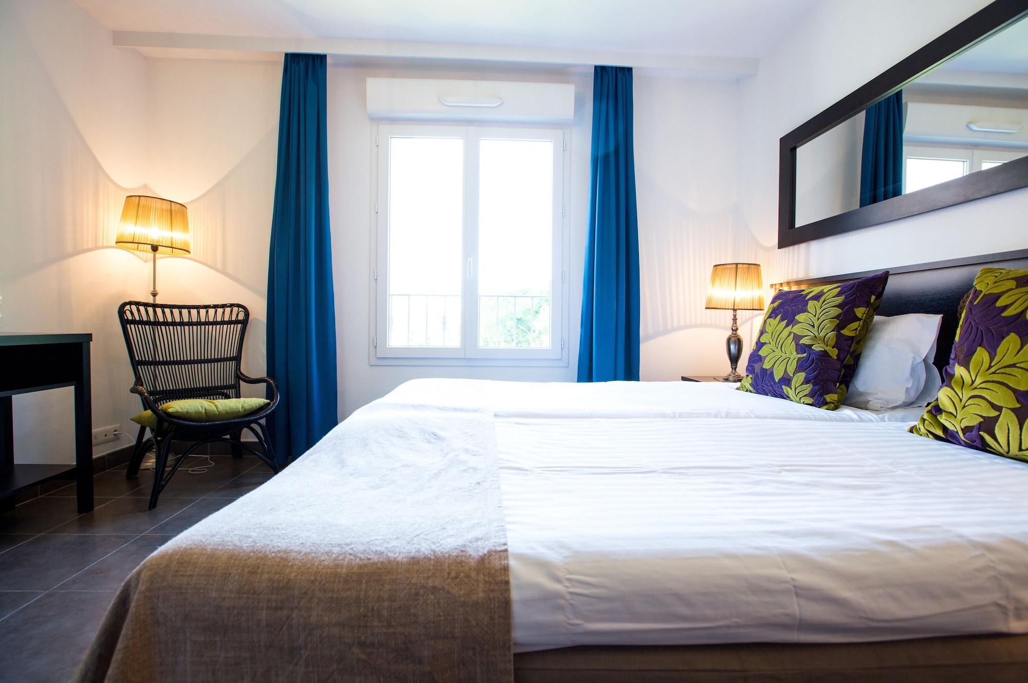 Langley Resort Napoleon Bonaparte LʼÎle-Rousse Εξωτερικό φωτογραφία
