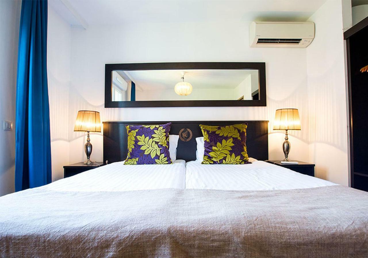 Langley Resort Napoleon Bonaparte LʼÎle-Rousse Εξωτερικό φωτογραφία